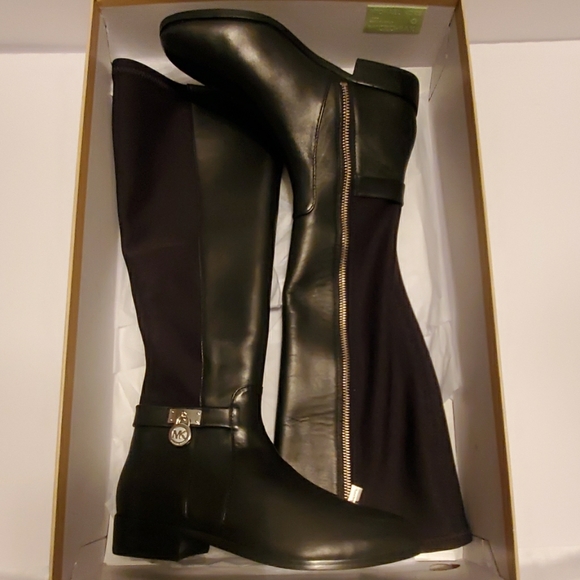 Michael Kors Shoes - Michael Kors womens  tall boots size 6
